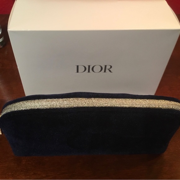 CHRISTIAN DIOR COSMETIC POUCH - Picture 2 of 5